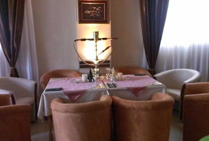 Hotel Ideal Podgorica Esterno foto