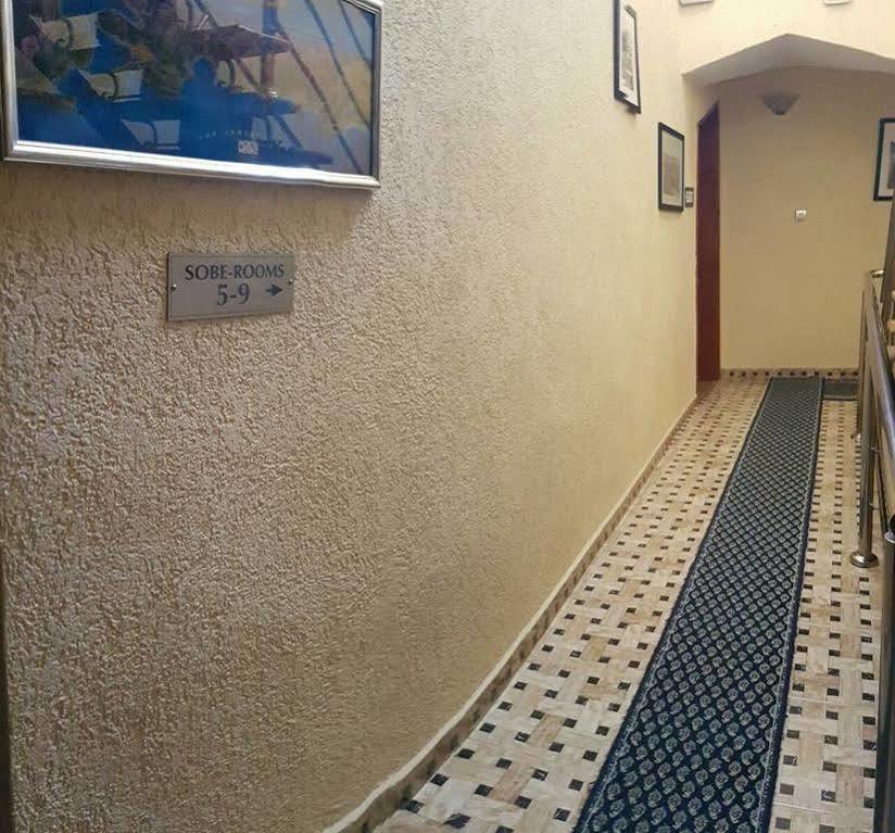 Hotel Ideal Podgorica Esterno foto